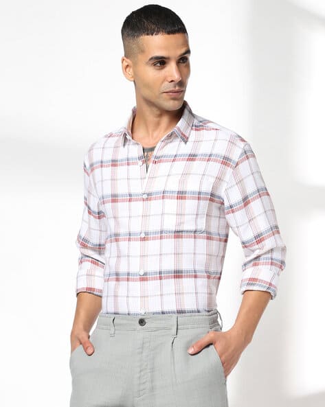JOHN PLAYERS Men Checked Slim Fit Shirt with Patch Pocket