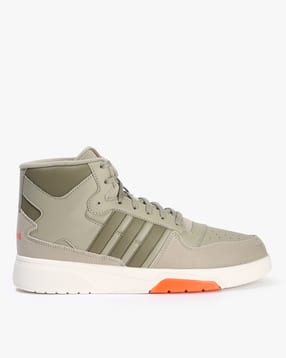 Buy ADIDAS Men Revolushn AT 13 Sports Shoes Online | Ajio.com