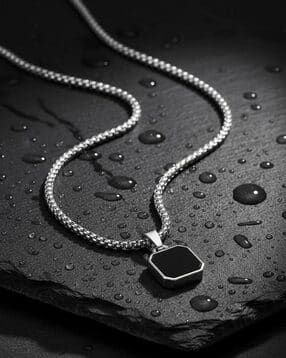 nvr Men Link Chain with Pendant-picture-40