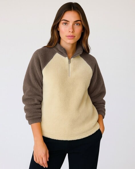 The Dry State Women Regular Fit Hoodies with Kangaroo Pockets