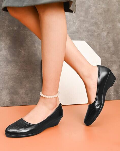 XE LOOKS Women Heeled Wedge with Round Toes