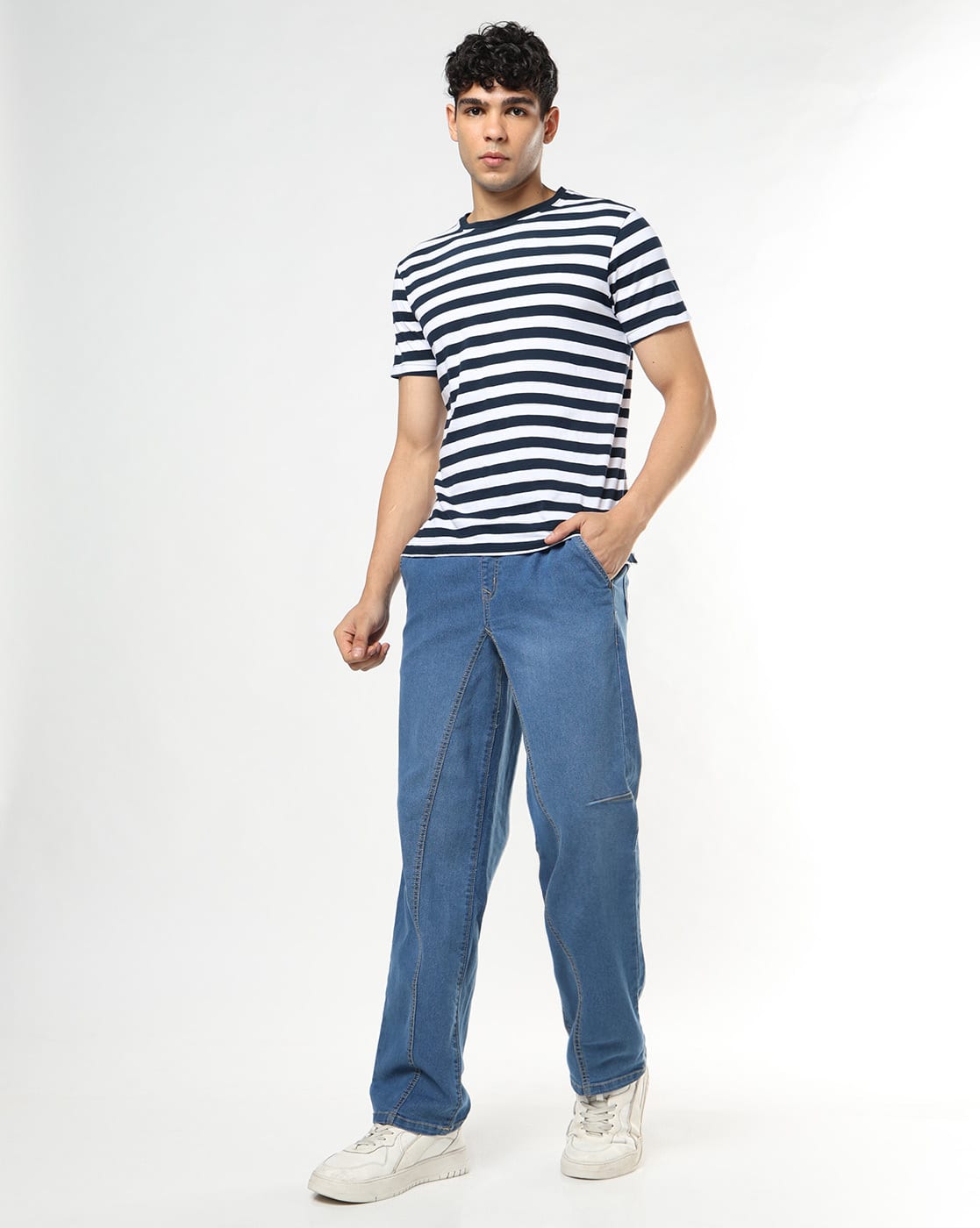 BALDMAN☯️ Buy Buda Jeans Co Men Mid-Wash Baggy Fit Jeans Online | Ajio.com