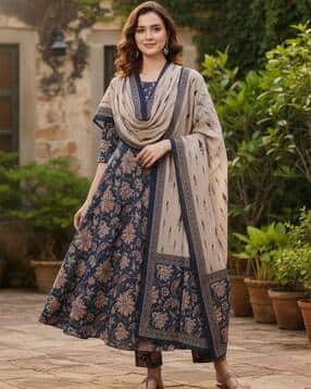 Women Floral Print Anarkali Kurta with Pants & Dupatta-image-30