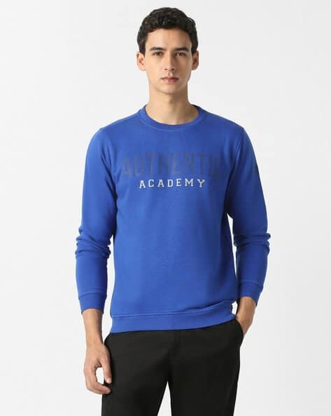 VDOT Men Typographic Print Slim Fit Sweatshirt