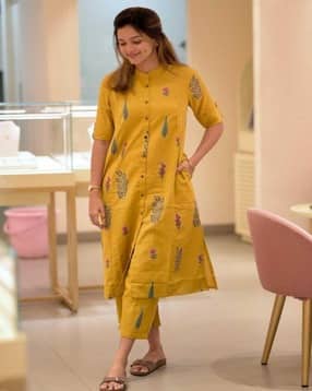 texstile Women Printed 2-Piece Straight Kurta Set-picture-29