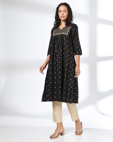 AVAASA MIX N' MATCH Women Floral Print Flared Kurta with Insert Pocket