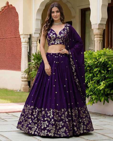 Buy ZEEL CLOTHING Women Embellished & Embroider Online | Ajio.com