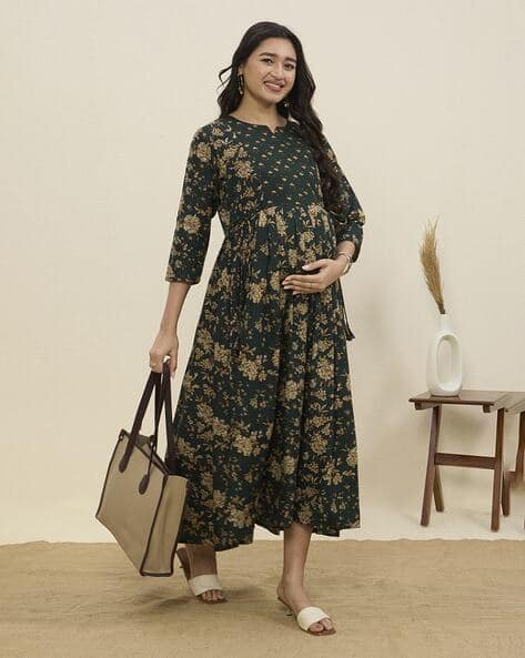 MOMTOBE Women Floral Print Flared Kurti