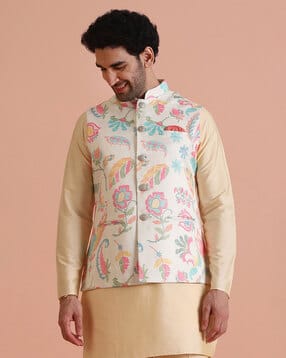 kisah Men Floral Print Regular Fit Nehru Jacket-picture-39