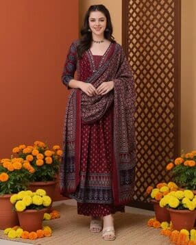 Women Floral Anarkali Kurta Suit Set-image-22