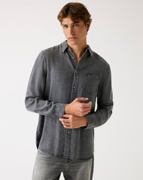 guess dress shirts for men Mens Long Sleeve Silky Poplin Shirt, Pure White, Medium : Clothing, Shoes & Jewelry Sleeve length Guess Men's Eco Tonal Logo