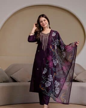 nyrika Women Embellished Straight Kurta Set-picture-36