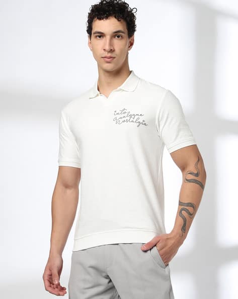 Teamspirit Men Chain Embroidered Regular Fit Polo T-Shirt Offers & Cashback