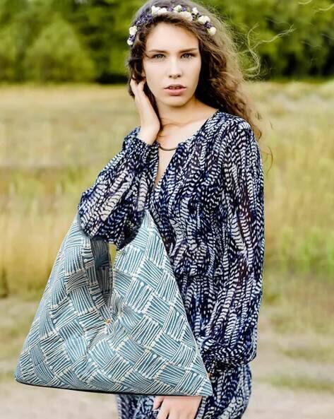 Lulu & Sky Women Printed Tote Bag
