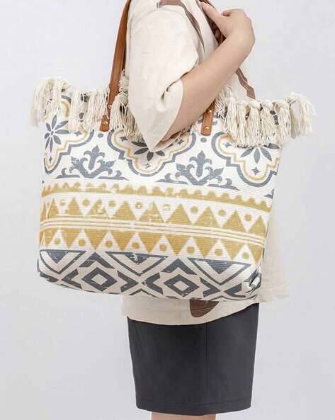 Lulu & Sky Women Western Handheld Bag