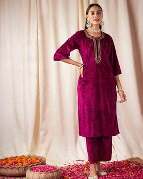 shae by sassafras Women Embellished Straight Kurta-picture-2