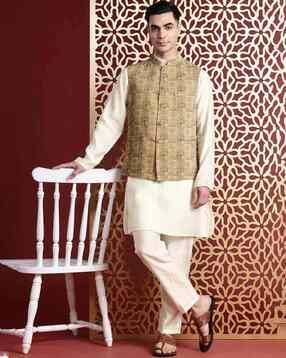manq Men Slim Fit Nehru Jacket-picture-34