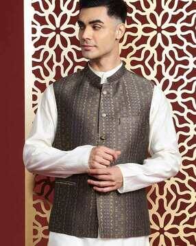 manq Men Embroidered Slim Fit Nehru Jacket-picture-16