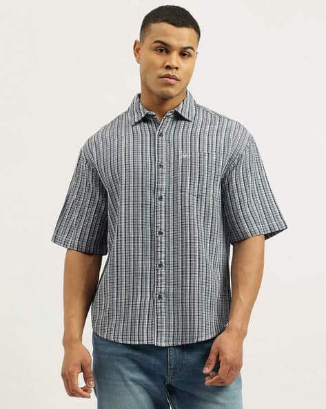 UNITED COLORS OF BENETTON Men Striped Oversized Shirt with Patch Pocket