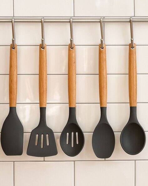 WE3 Wooden Handle and Slotted Spoon Set