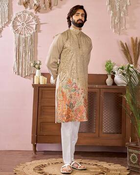 Men Embroidered Regular Fit Kurta with Mandarin Collar-image-28