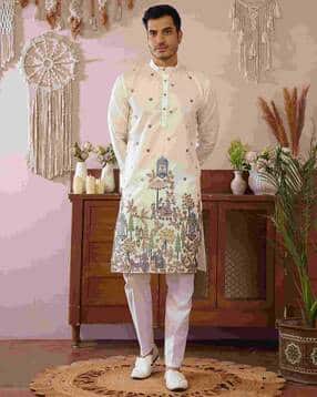 indiroop Men Embroidered Regular Fit Kurta with Mandarin Collar-picture-40