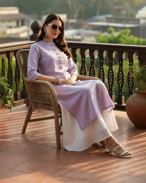 Indie Picks Stripes Straight Kurta