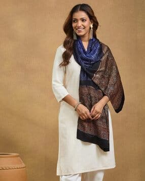 fabindia Women Dyed Stole-picture-22