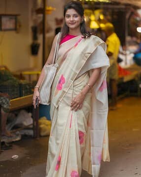 Women Cotton Printed Saree