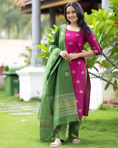 HB VENTURE Women Floral Woven Straight Kurta Suit Set