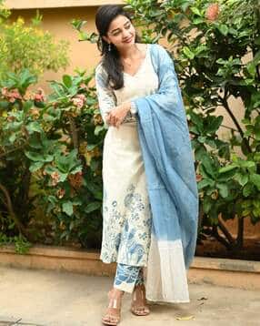 gosriki Women Floral Print Straight Kurta Suit Set-picture-46