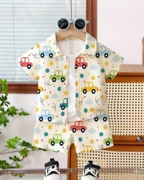 Boys Graphic Print Shirt & Shorts Set