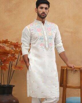 jompers Men Embroidered Regular Fit Kurta-picture-12