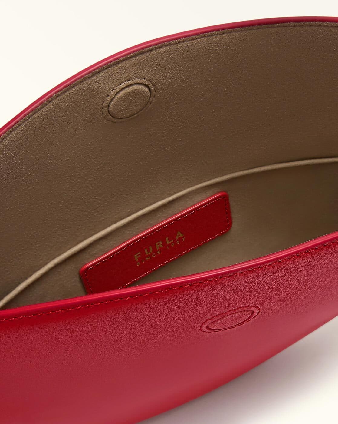 ⭐️FURLA⭐️ Shoulder bag Clutch bag ルビーレット Bags - RED | Furla