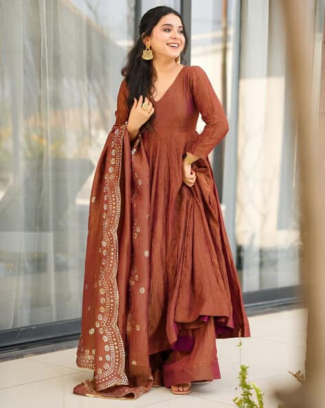 Nyrika Women Anarkali Kurta Set