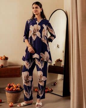 Women Polyester 2-Piece Sets-image-10