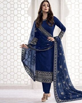 piludi Women Embroidered Straight Kurta with Pants & Dupatta-picture-36