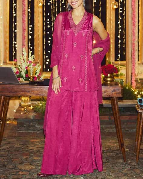 Global Desi Women Kurta Suit Set