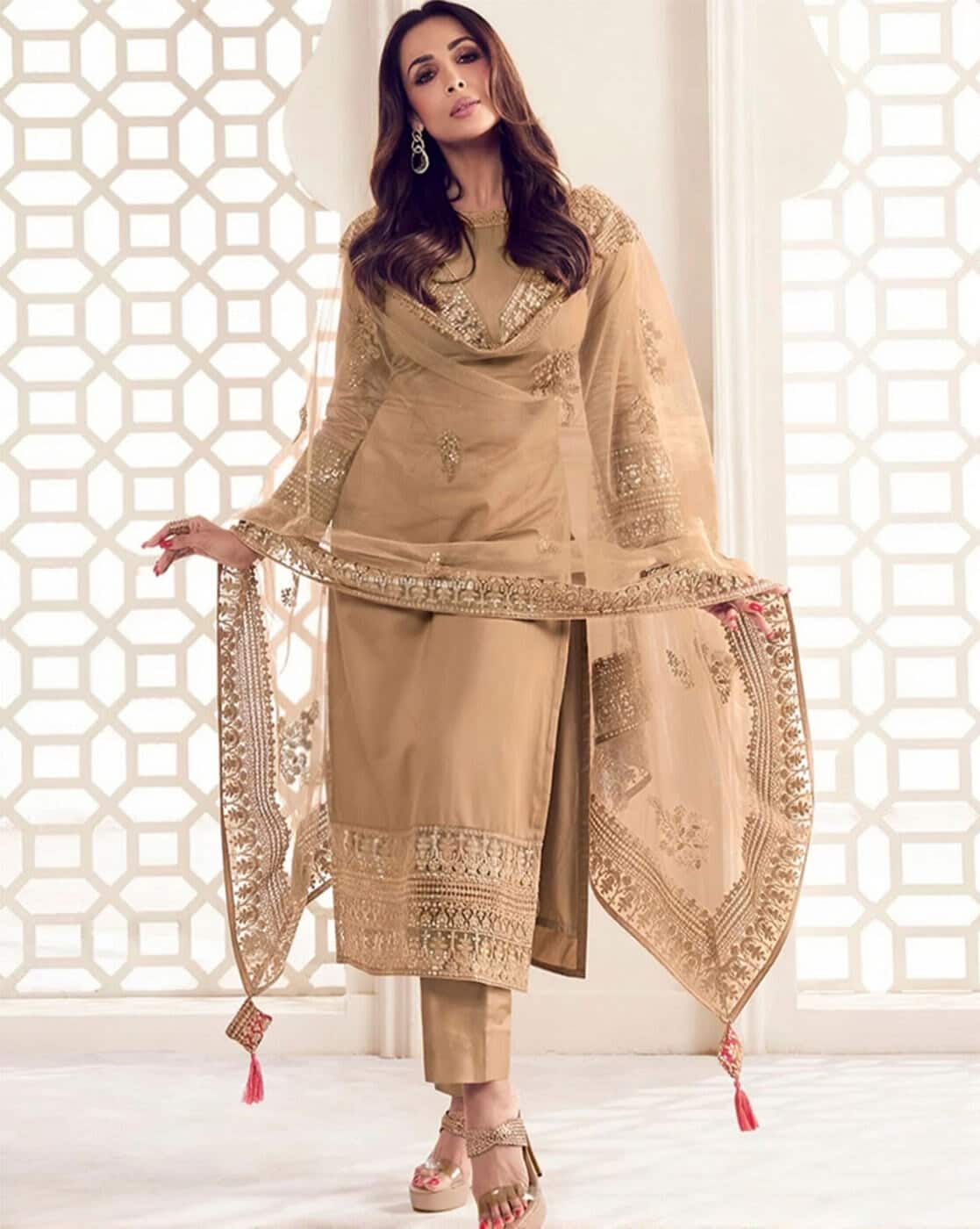 Piludi Women Embroidered Straight Kurta with Pants & Dupatta For Women (Beige, 5XL)