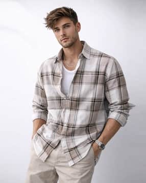 Men Checked Regular Fit Spread-Collar Shirt