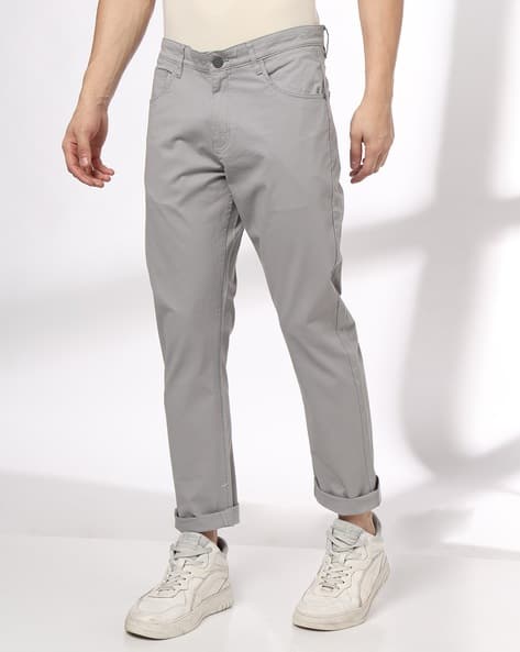 Men Low-Rise Slim Fit Flat-Front Chinos