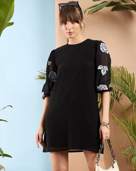 Sassafras Women Embroidered Sheath Dress