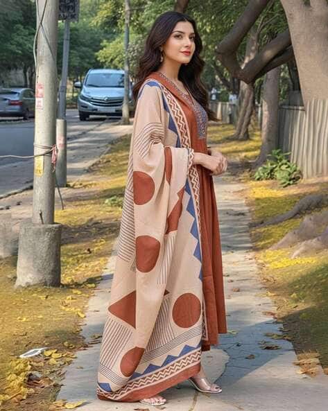 SVARAA Women Geometric Anarkali Kurta Set