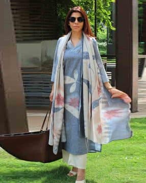 svaraa Women Floral Straight Kurta Set-picture-30