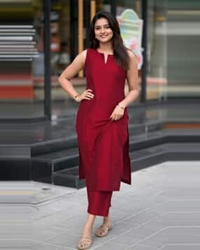 svaraa Women V-Neck Straight Kurta Suit Set-picture-33