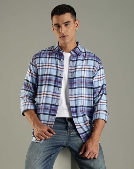 Men Regular Fit Checkered Casual Shirt
