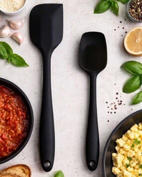 Heat Resistant Silicone Spatula -image-0