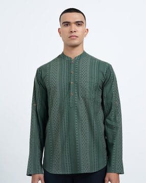 indus route by pantaloons Men Geometric Regular Fit Short Kurta-picture-13