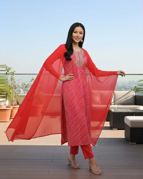 GOSRIKI Women Leheriya Print Straight Kurta Suit Set
