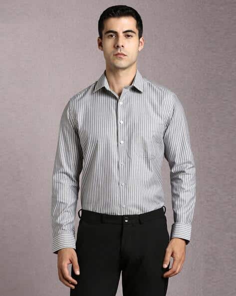 LOUIS PHILIPPE Men Striped Regular Fit Shirt with Patch Pocket